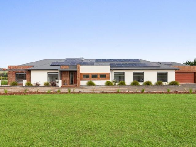House for sale in Wandong, Victoria