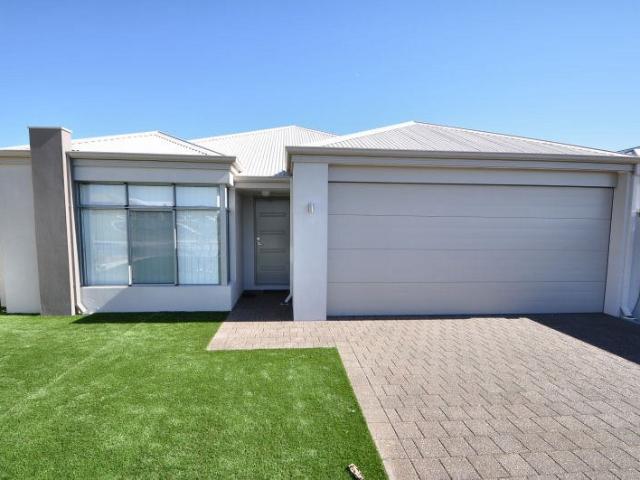 House for sale in Hammond Park, Western Australia