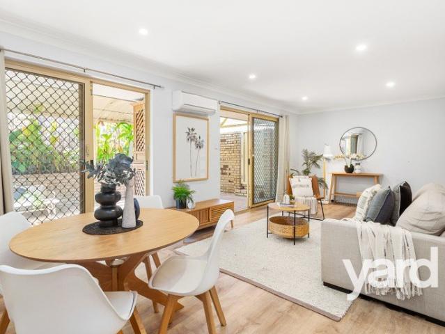 Villa for sale in Palmyra, Western Australia