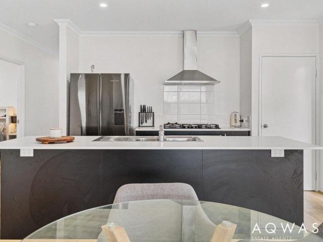 House for sale in Golden Bay, Western Australia