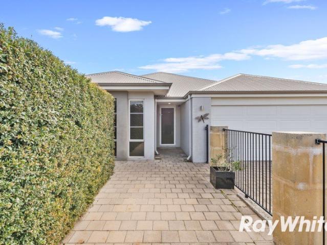 House for sale in Parklands, Western Australia