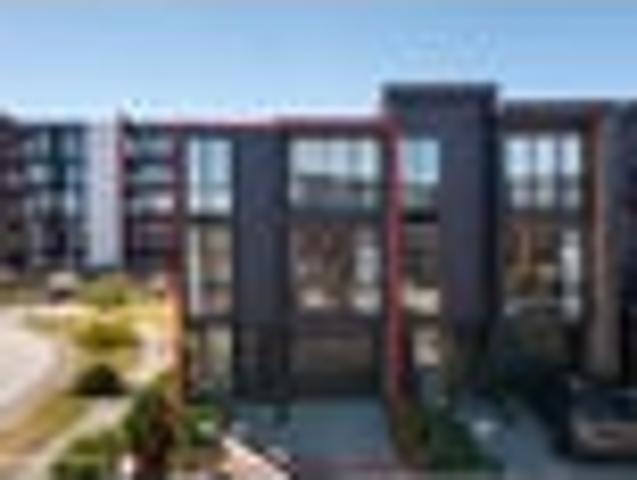 Townhouse for sale in Hillersden, Oroua County