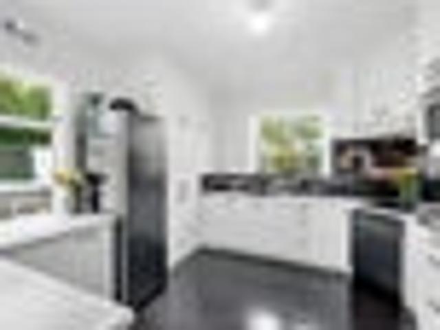 House for sale in Days Bay, Wellington