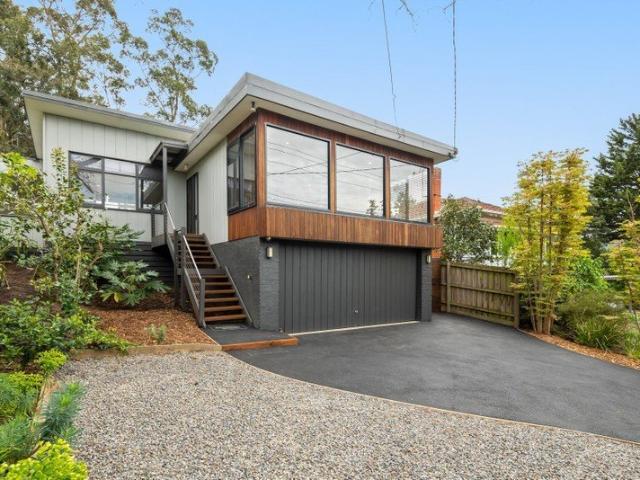 House for sale in Ferntree Gully, Melbourne