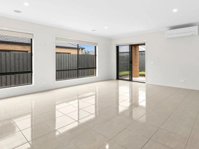 House for rent in Leopold, Victoria