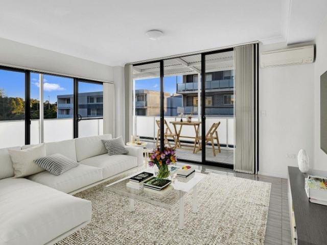 Apartment for rent in Mays Hill, Sydney