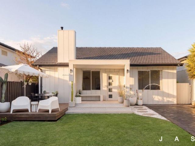 House for sale in Maidstone, Melbourne