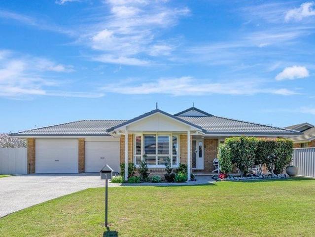 House for sale in Crystal Waters, Yamba