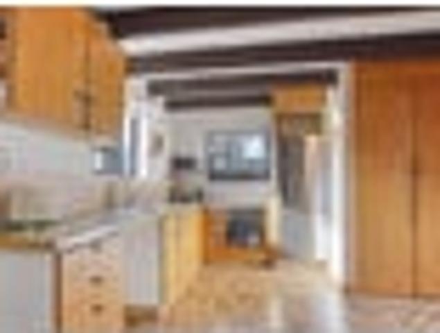 House for sale in Oxford, Canterbury