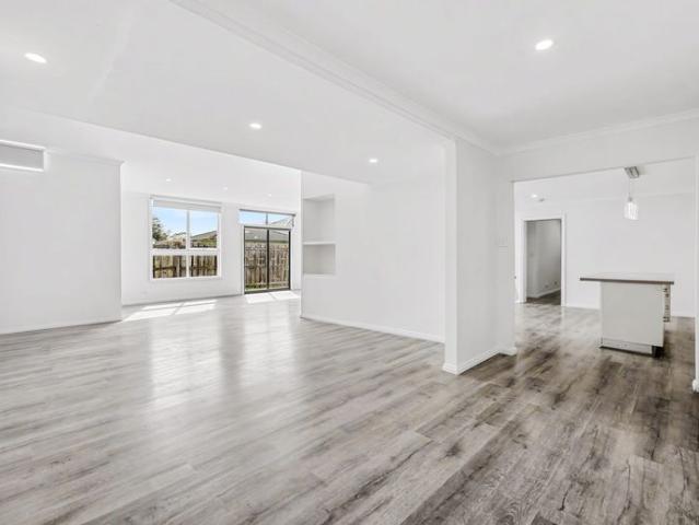 House for rent in Mount Waverley, Melbourne