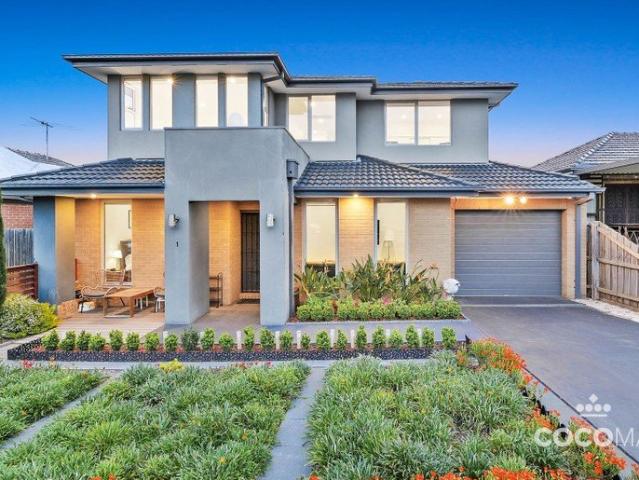 Townhouse for sale in Camerons Creek, Victoria