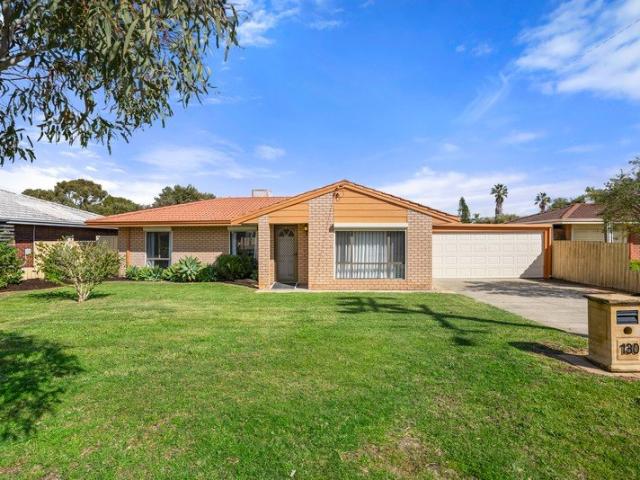 House for sale in Cooloongup, Western Australia
