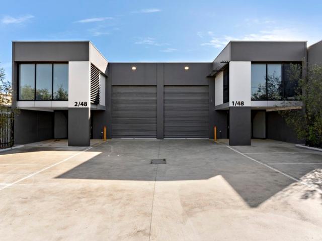 Warehouse for rent in Williamstown North, Melbourne