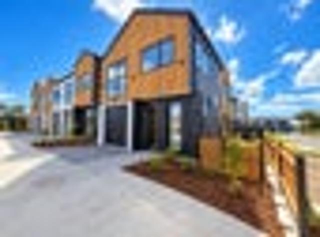 House for sale in Half Moon Bay, Howick