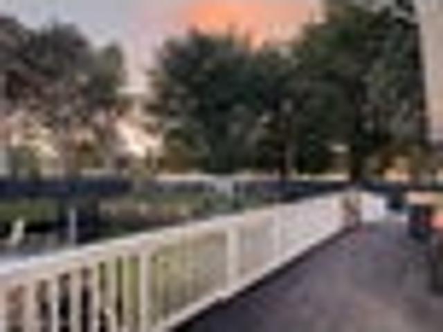 House for sale in Chaslands, Canterbury