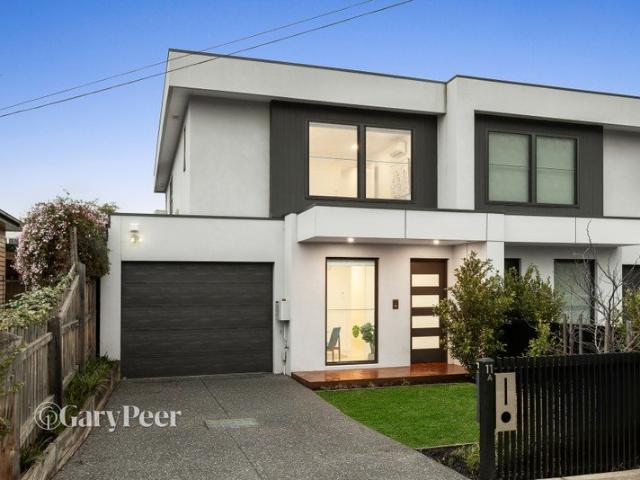 Townhouse for sale in Camerons Creek, Victoria