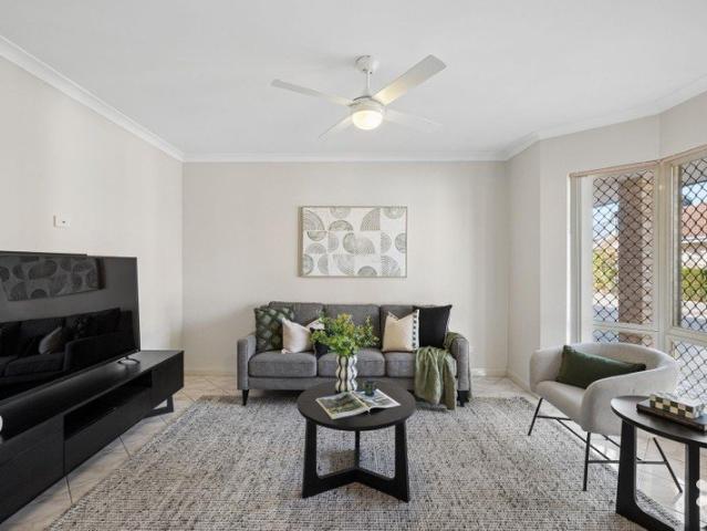 Villa for sale in Wilson, Western Australia