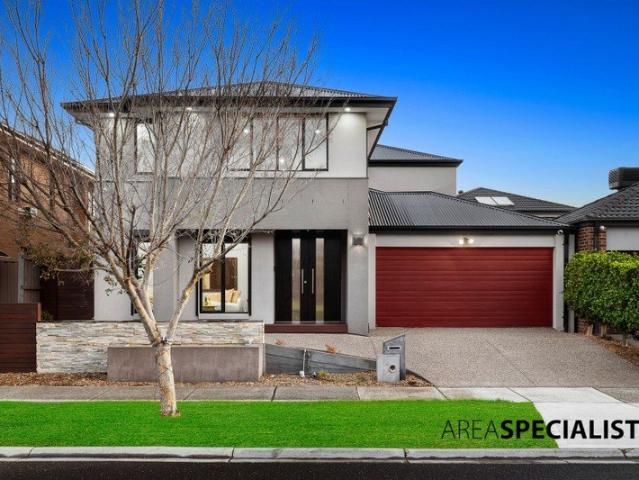 House for sale in Marriott Waters Estate, Melbourne