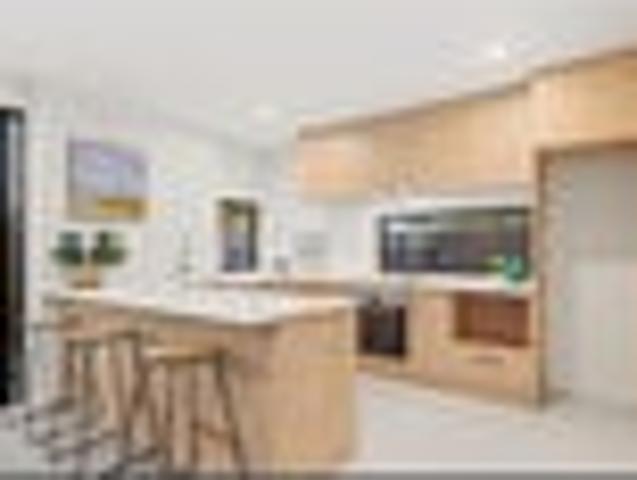 Townhouse for sale in Addington, Canterbury