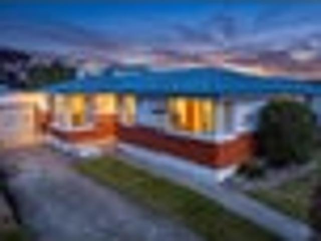 House for sale in Otakou