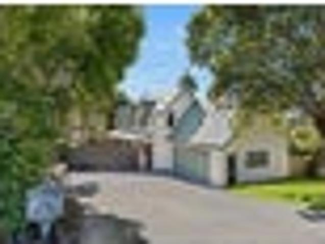 House for sale in Oratia, Oroua County