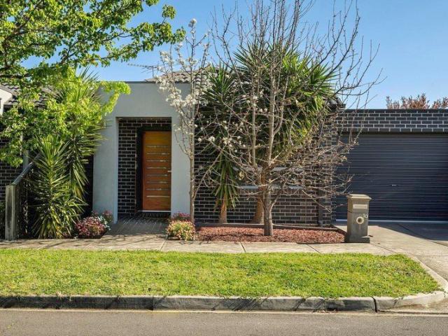 Apartment for sale in Camerons Creek, Victoria