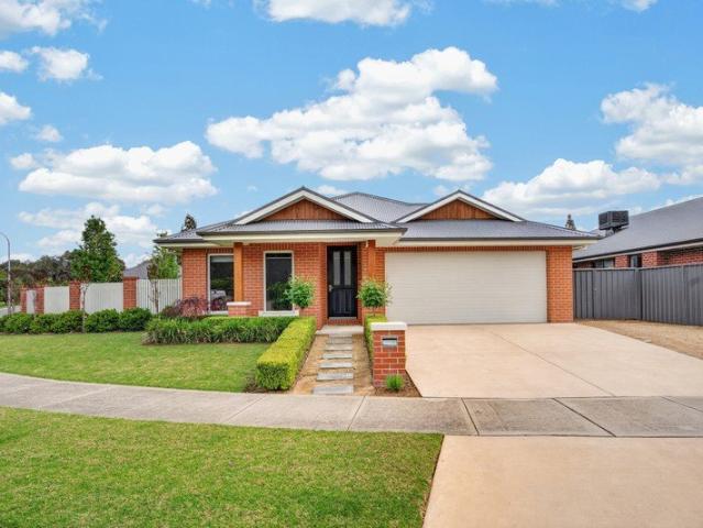 House for sale in Thurgoona, Albury