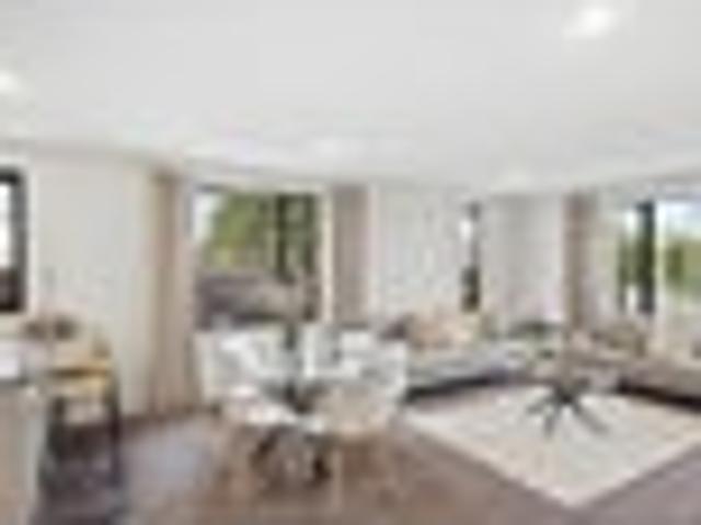 House for sale in Chaslands, Canterbury