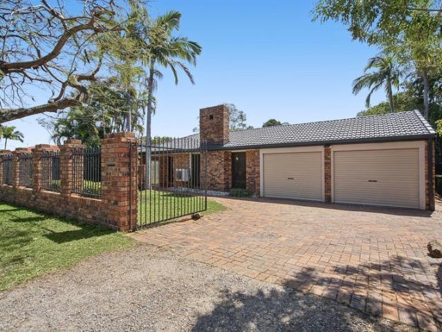 House for sale in Thorneside, Greater Brisbane