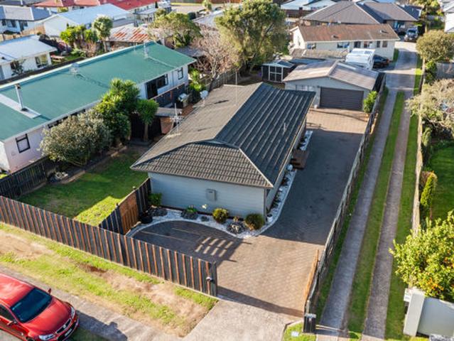 Property for sale in Bay Of Plenty