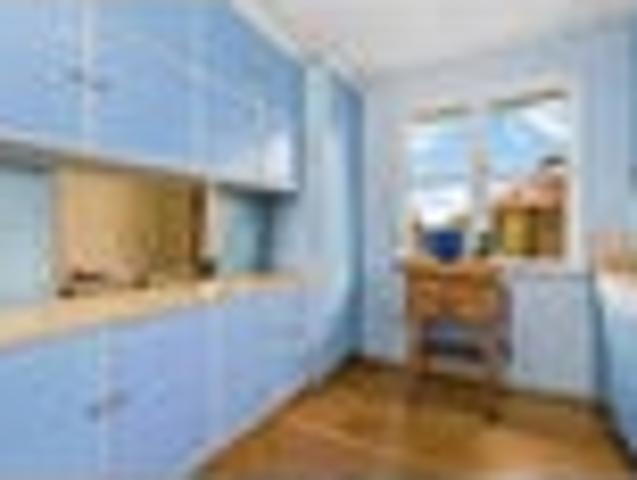 House for sale in Kelston, Oroua County