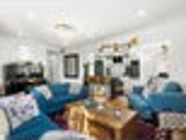 House for sale in New Windsor, Oroua County