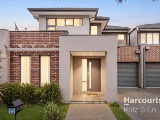 Townhouse for sale in Camerons Creek, Victoria