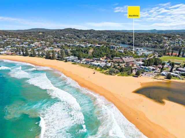House for sale in Avoca Beach, Gosford