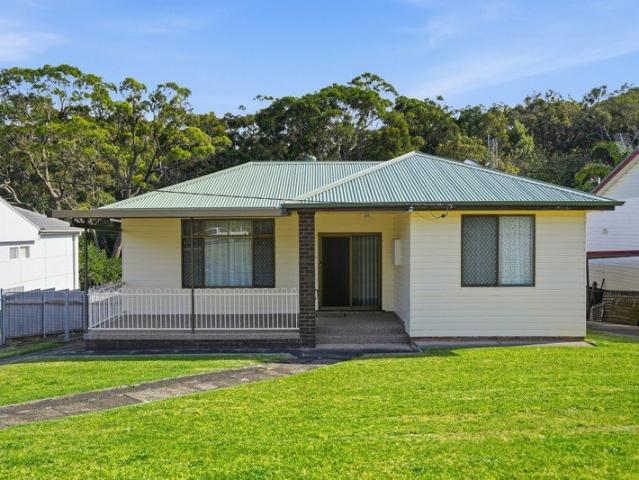 House for sale in Windale, Newcastle-Maitland