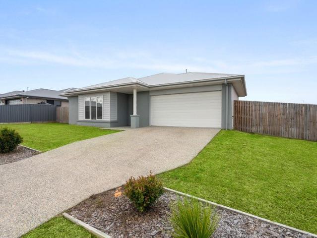 House for rent in Nikenbah, Hervey Bay