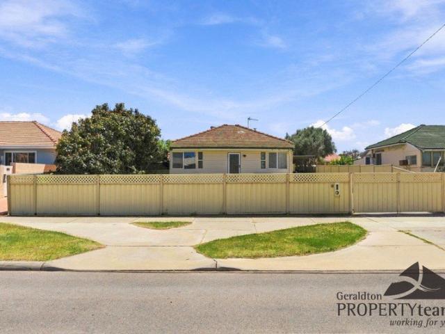 House for sale in Beachlands, Geraldton