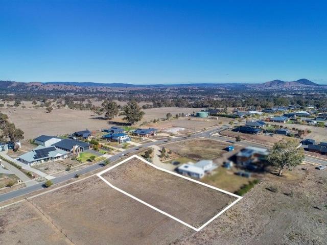 Land for sale in Oaksford Heights, Mansfield
