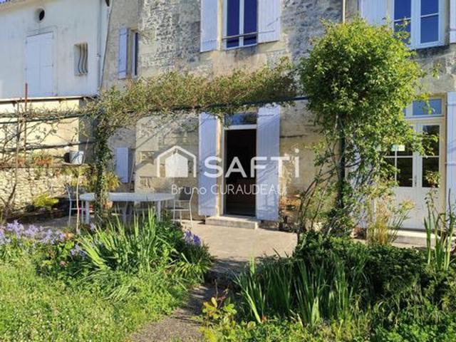 Villa vente à Saintes, Gémozac