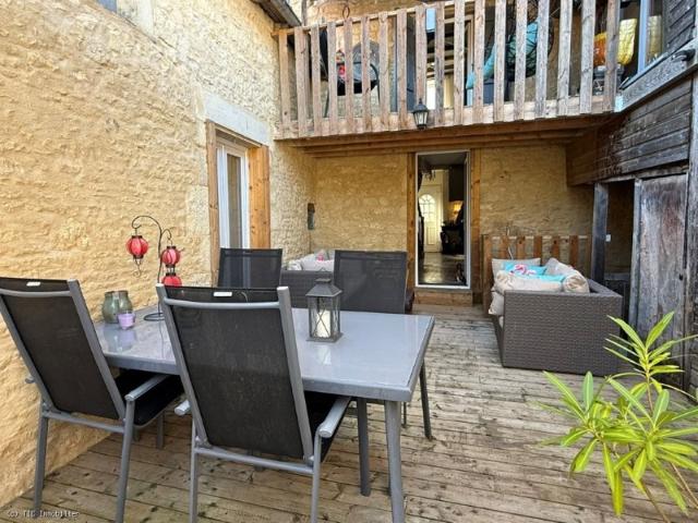 Maison vente à Confolens, Ruffec