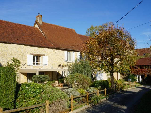 Maison vente à Nontron, Saint-sulpice-d'excideuil