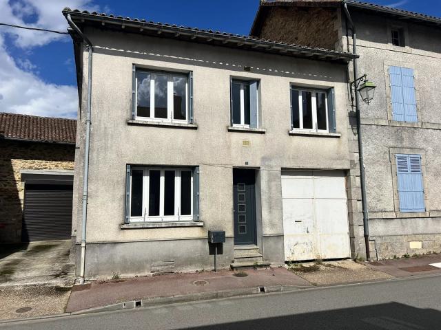 Maison vente à Rochechouart, Cussac