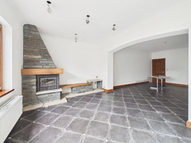 Maison location à Bende, Wallonie