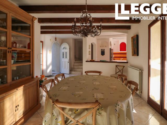 Villa vente à Le Village, Saint-Hilaire-de-Brethmas