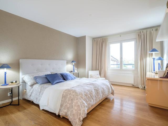 Attikawohnung kaufen in Bernex