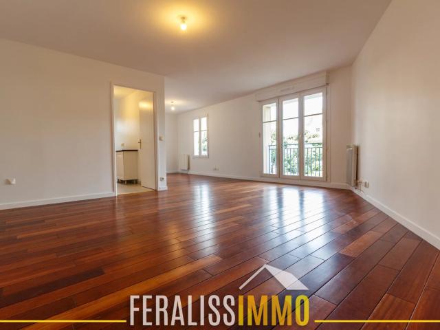Appartement vente à Les Terres Noires, Vauréal