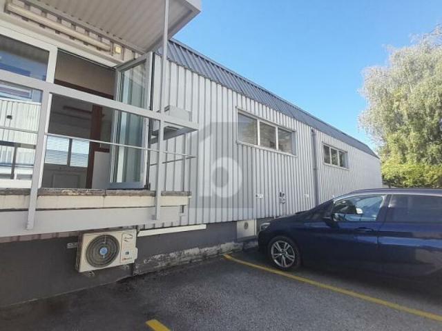 Büro mieten in Villars-Sainte-Croix, Waadt