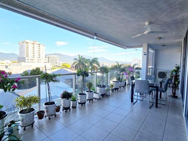 Apartment for sale in Cairns, Queensland