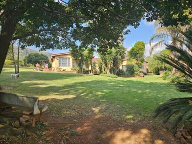 Farm for sale in Waterkloof, Gauteng
