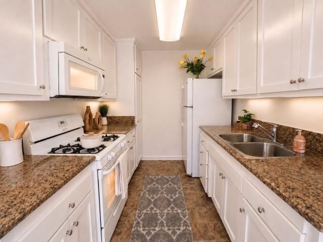 Apartment for rent in North Hollywood Neighborhood Council District, Los Angeles